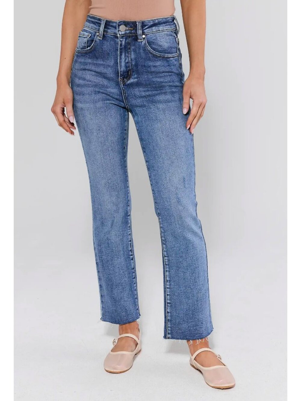 Avara Aliyah Risen Jeans Kick Flare Crop - Size 26